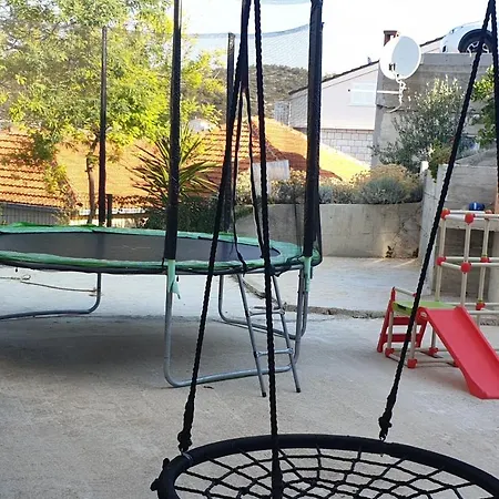 Apartamento Frane Zavalatica