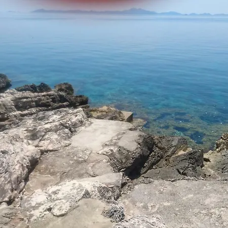 Frane Apartamento Zavalatica