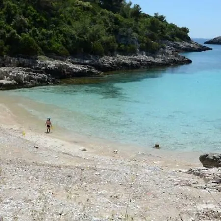 Frane Apartamento Zavalatica